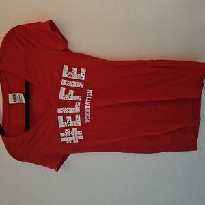 NWOT PINK VS holiday tee!